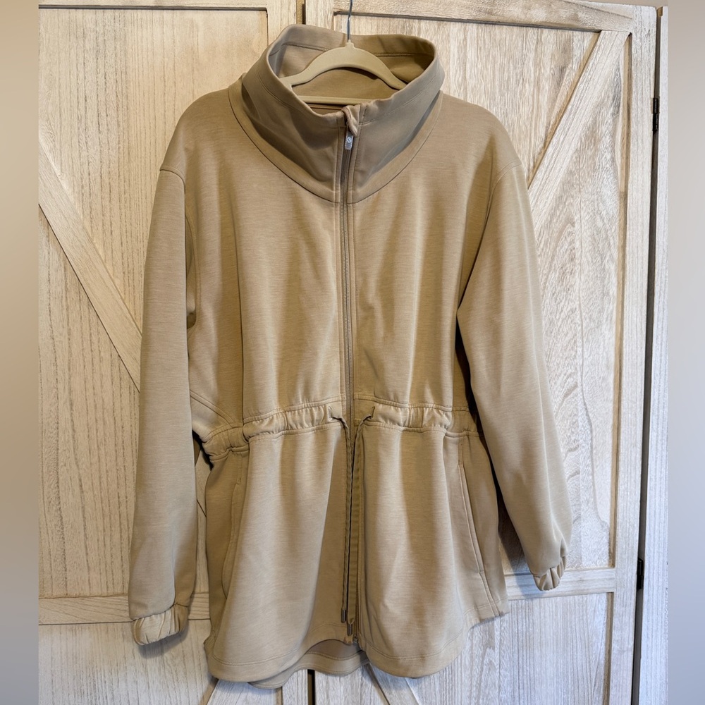 Lululemon Tan Cinch-Waist Softstreme Jacket | 12